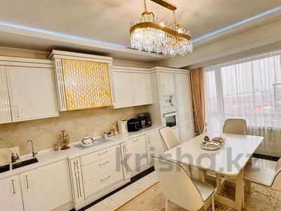 4-бөлмелі пәтер · 170 м² · 8/13 қабат, Ходжанова, бағасы: 155 млн ₸ в Алматы, Бостандыкский р-н
