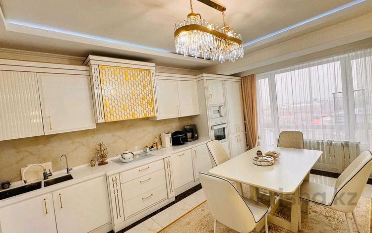 4-бөлмелі пәтер · 170 м² · 8/13 қабат, Ходжанова, бағасы: 155 млн ₸ в Алматы, Бостандыкский р-н — фото 4