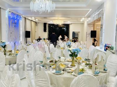 Жеке үй · 7 бөлме · 500 м², Жанаконыс 26, бағасы: 300 000 〒 в Астане, Сарыарка р-н