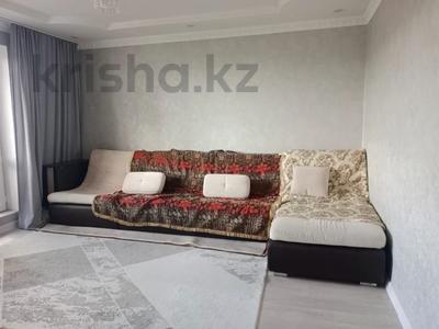 4-комнатная квартира · 81 м² · 8/9 этаж, мкр Юго-Восток, Степной 4 — ТД «Алмаз»; супермаркет «Норма»; школы №23, №39 и №5; гимназия №39 им. М. Жумабаева; частный детский сад «Малинка»; детский сад №42 «Тілек»; ясли-сад «Қуаныш»; частная школа-детский сад «Альтер»; ясли-сад «Еркетай». за 31.3 млн ₸ в Караганде, Казыбек би р-н