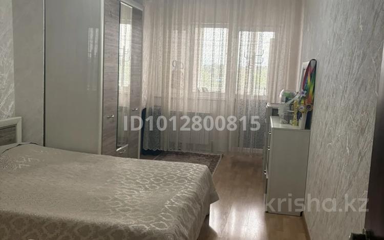 2-комнатная квартира · 65 м² · 5/6 этаж, мкр Айнабулак-2 32/2 за 40 млн ₸ в Алматы, Жетысуский р-н — фото 2