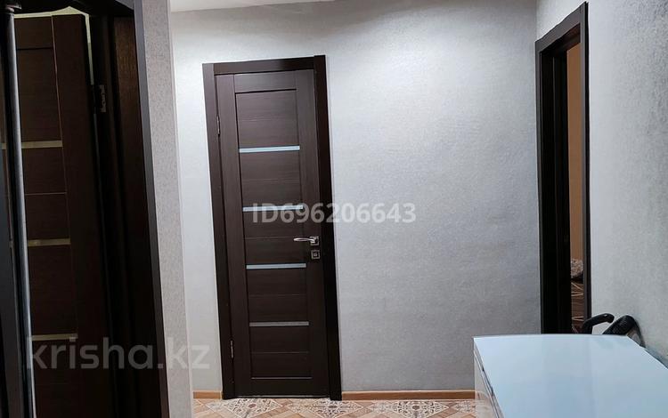 2-комнатная квартира · 53.1 м² · 5/5 этаж, 11 мкрн 8 за 6 млн 〒 в Житикаре — фото 2