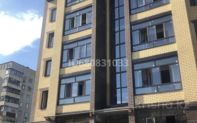 1-бөлмелі пәтер · 58.9 м² · 5/5 қабат, Привокзальная, бағасы: 21.8 млн ₸ в Уральске — фото 9