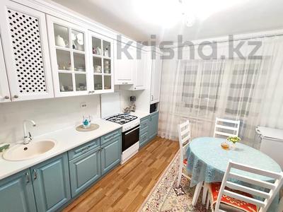 3-комнатная квартира, 93.3 м², 6/10 этаж, Алтын Орда за 28 млн 〒 в Актобе