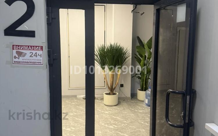 Офисы, салоны красоты, образование, кабинеты и рабочие места, студии · 200 м² за ~ 1.4 млн ₸ в Алматы, Наурызбайский р-н — фото 2
