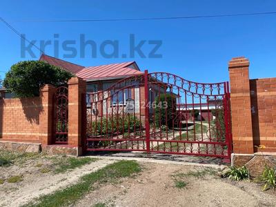 Отдельный дом · 5 комнат · 160 м² · 20 сот., Панфилова 35 за 100 млн 〒 в Акколе