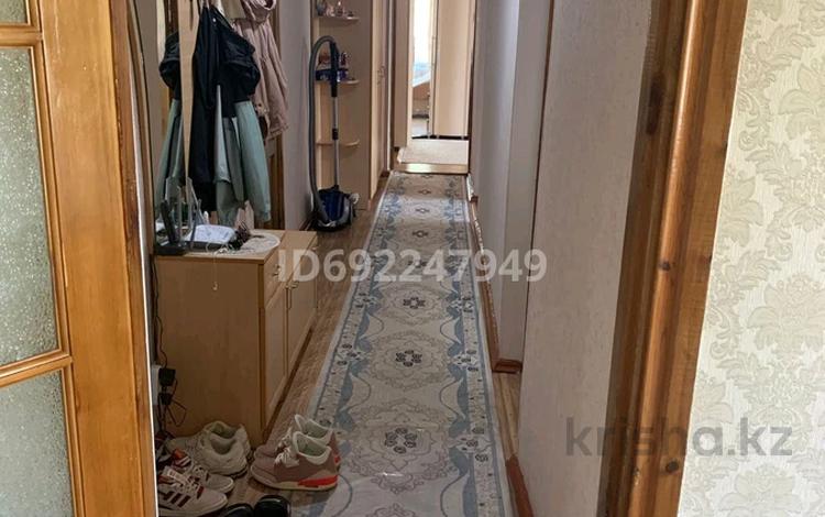 4-комнатная квартира, 90 м², 2/5 этаж, Мухамеджанова 16А за 28.8 млн 〒 в Балхаше — фото 2