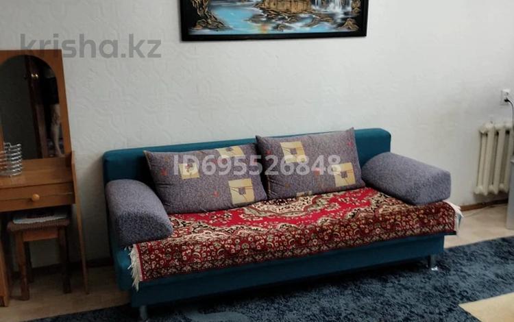 1-комнатная квартира · 37 м² · 2/9 этаж, Набережная 1 за 150 000 ₸ в Павлодаре — фото 2