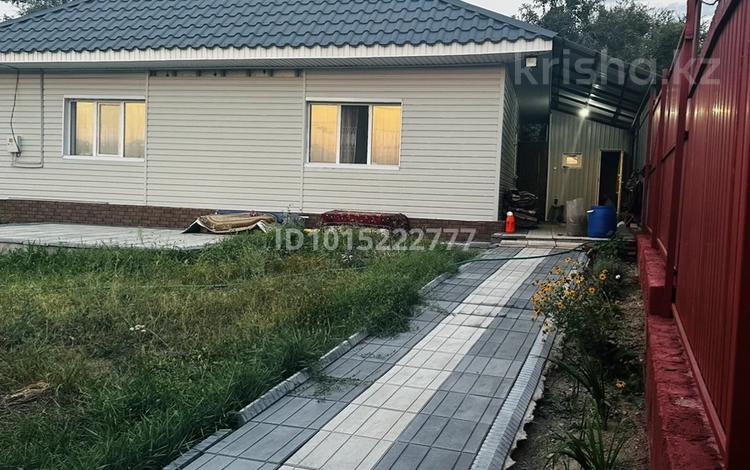 Отдельный дом · 2 комнаты · 80 м² · 3.75 сот., Солнечная за 250 000 ₸ в Боралдае (Бурундай) — фото 2