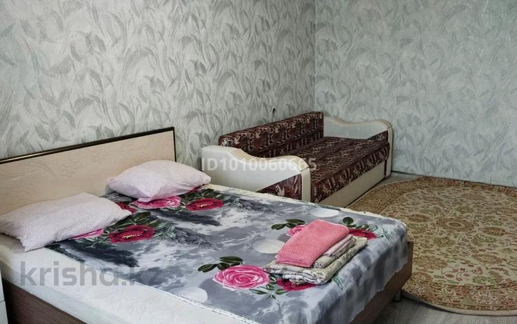 1-комнатная квартира · 35 м² · 5/5 этаж, Сатыбалдина 9 за 8 000 ₸ в Караганде, Казыбек би р-н — фото 2