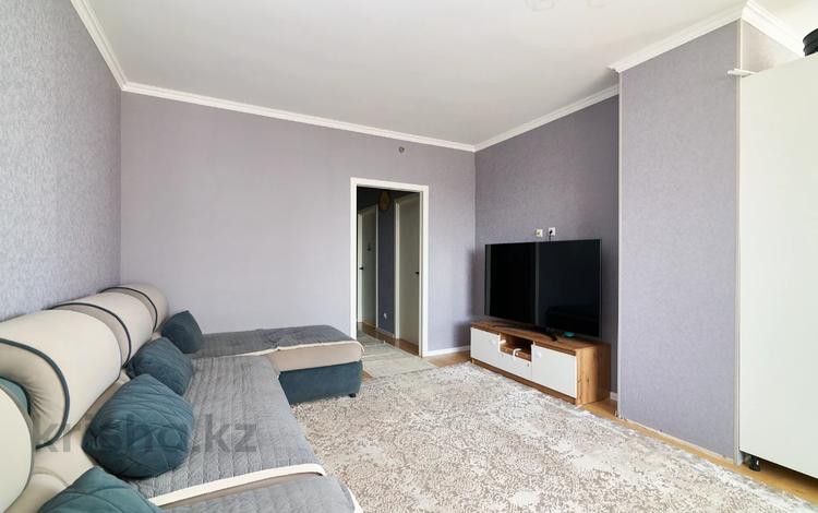 3-комнатная квартира · 75 м² · 13/15 этаж, Иманбаевой 7г за 40.8 млн ₸ в Астане, р-н Байконур — фото 8