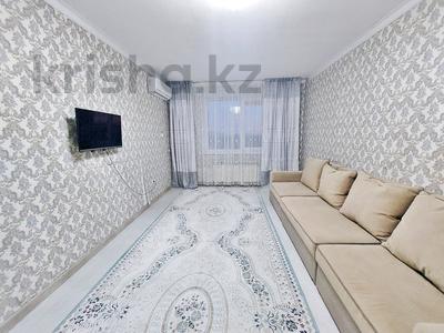 1-комнатная квартира, 50 м², 13/16 этаж помесячно, Болашак 12 за 110 000 〒 в Талдыкоргане