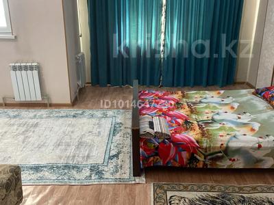 1-бөлмелі пәтер · 35 м² · 1/9 қабат, Нұрсәт ш/а, бағасы: 2 000 ₸ в Шымкенте, Каратауский р-н