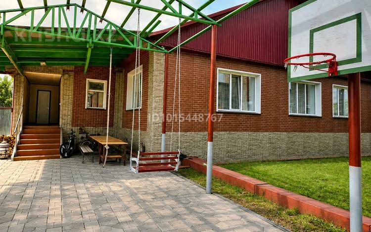 Отдельный дом · 4 комнаты · 300 м² · 40 сот., Омское шоссе 1В — 3 км от 19 микрорайона за 120 млн ₸ в Петропавловске — фото 2