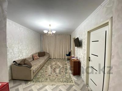 3-бөлмелі пәтер · 47.9 м² · 2/5 қабат, 15 мкр. 5, бағасы: ~ 10.4 млн ₸ в Караганде, Алихана Бокейханова р-н