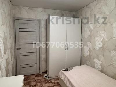 4-бөлмелі пәтер · 69 м² · 3/5 қабат, Камзина 18, бағасы: 20 млн ₸ в Аксу
