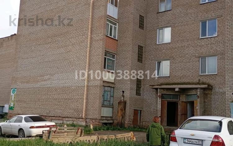 2-бөлмелі пәтер · 48.7 м² · 5/5 қабат, Зелёный бор 21, бағасы: 6.5 млн ₸ в Бурабае — фото 2