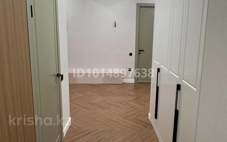 3-бөлмелі пәтер · 106 м² · 4/9 қабат, 14-ш/а. 86, бағасы: 63 млн ₸ в Актау, 14-й мкр — фото 12