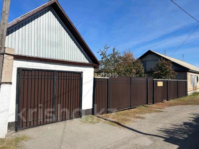 Отдельный дом · 3 комнаты · 100 м² · 20 сот., Космонавтов 1А — Между Гагарина и Мамедова за 14 млн 〒 в Аулиеколе