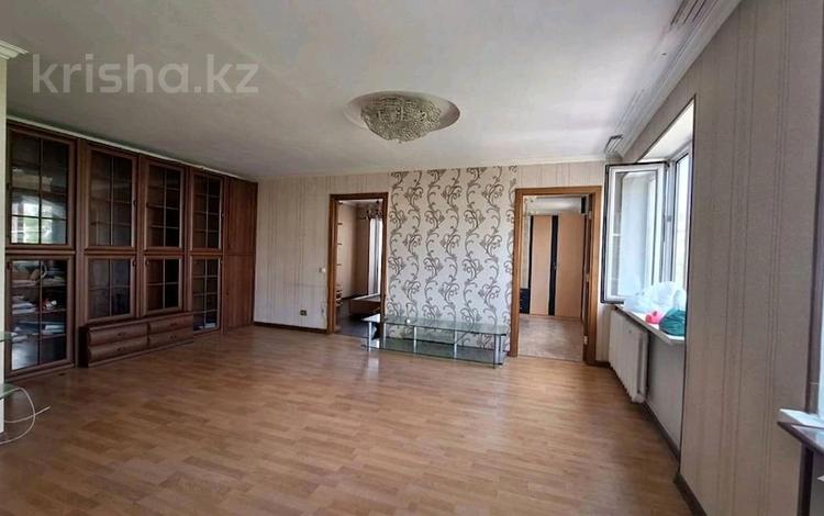 3-бөлмелі пәтер · 63.6 м² · 3/5 қабат, Республика 16/1, бағасы: 24.5 млн ₸ в Астане, р-н Байконур — фото 25