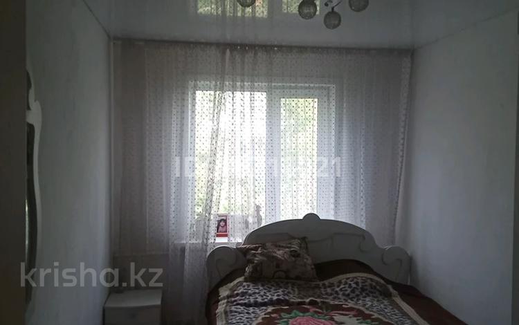 3-комнатная квартира · 58.8 м² · 5/5 этаж, мкр Новый Город 33 за 19 млн ₸ в Караганде, Казыбек би р-н — фото 2