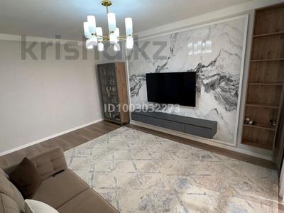 2-комнатная квартира · 70.2 м² · 9/9 этаж, Посмакова 94 за 63 млн 〒 в Семее