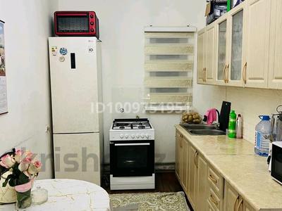 Часть дома · 2 комнаты · 69.6 м² · 9 сот., мкр Самал, Борис Матвеева 2 за 28 млн 〒 в Атырау