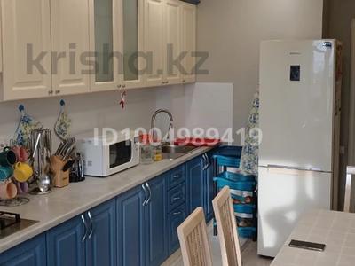 3-комнатная квартира · 91.2 м² · 4/6 этаж, Акотау 20 — Новая СОШ 8, СОШ 25 за 39 млн ₸ в Уральске