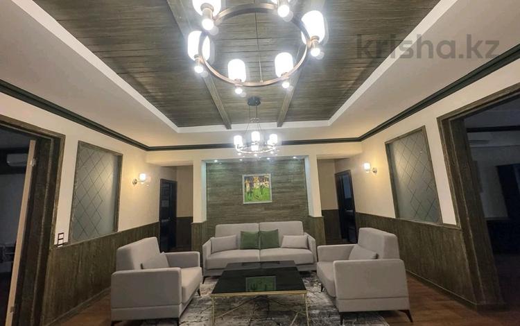 5-бөлмелі пәтер · 241.4 м² · 3/6 қабат, Умай ана 10, бағасы: 1.5 млн 〒 в Астане, Есильский р-н — фото 2