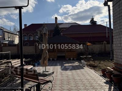 Жеке үй · 5 бөлме · 202 м² · 10.8 сот., 2 костанайская 46 — Кобланды Батыра-Каирбекова-Курганская, бағасы: 57 млн ₸ в Костанае