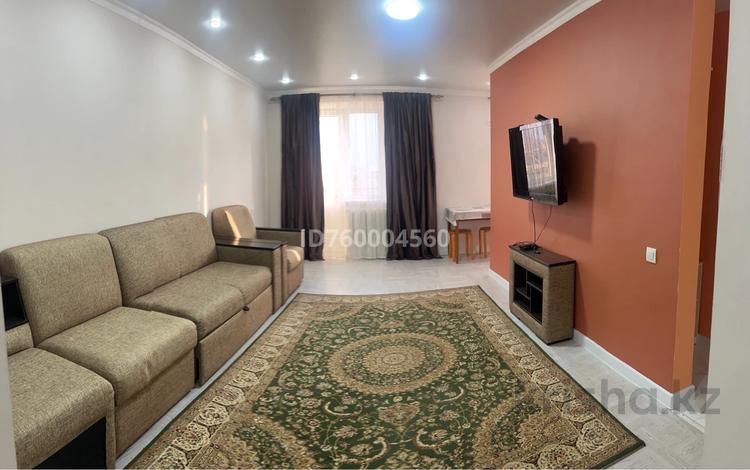 2-комнатная квартира · 44 м² · 4/5 этаж, Телецентр — Магазин Фиркан, Пед. институтвдоль дороги за 11 000 〒 в Таразе — фото 2