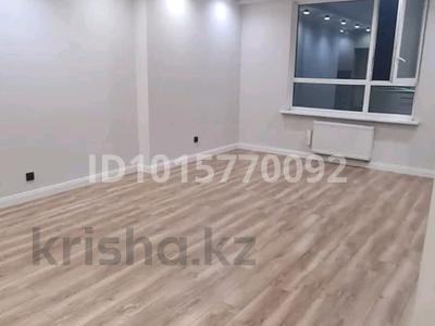 3-комнатная квартира · 70 м² · 11/16 этаж, Егизбаева 3, 5 — Каныша Сатпаева за 70.5 млн ₸ в Алматы, Бостандыкский р-н
