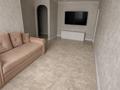 2-бөлмелі пәтер · 45 м² · 4/5 қабат, Касым Аманжолова 125, бағасы: 15.3 млн ₸ в Уральске, мкр Школьник — фото 2