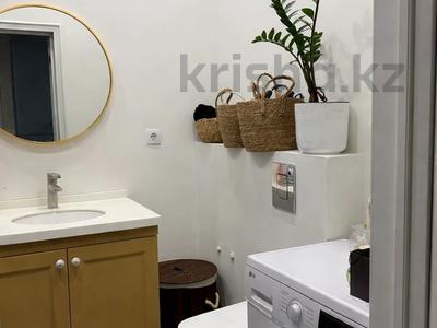 2-бөлмелі пәтер · 42 м² · 14/15 қабат, Просп. Рахимжана Кошкарбаева 13, бағасы: ~ 29 млн ₸ в Астане, Алматы р-н