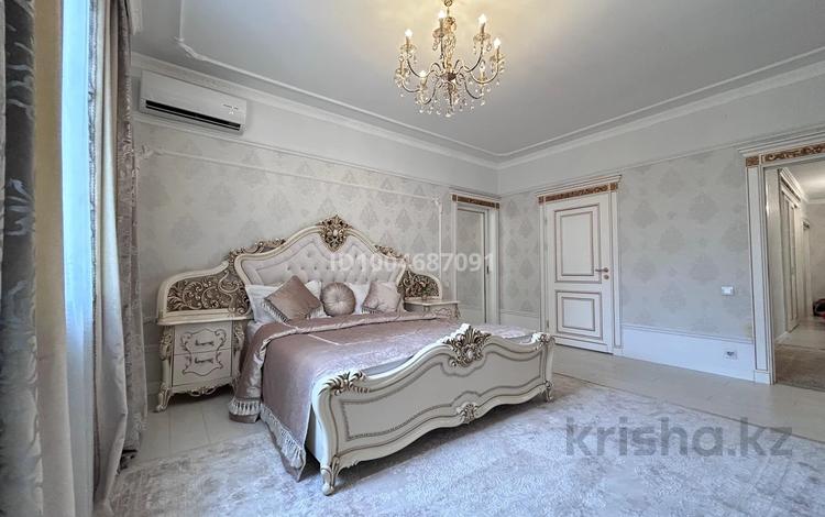 4-бөлмелі пәтер · 170 м² · 5/22 қабат, Достык 162 к5, бағасы: 95 000 ₸ в Алматы, Медеуский р-н — фото 2