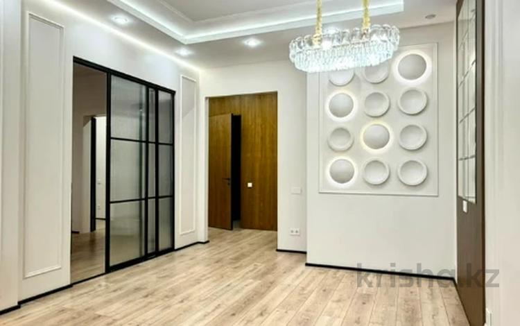 3-комнатная квартира · 110 м² · 11/12 этаж, Минина 14A за 185 млн ₸ в Алматы, Бостандыкский р-н — фото 2