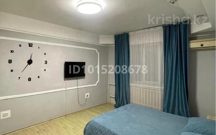 1-бөлмелі пәтер · 37 м² · 5/5 қабат, Назарбаева 55 — Макатаева, бағасы: 15 000 ₸ в Алматы, Алмалинский р-н — фото 2