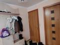 4-комнатная квартира · 64 м² · 3/5 этаж, Пришахтинск, 21й микрорайон 16 за 15 млн ₸ в Караганде, Алихана Бокейханова р-н — фото 6
