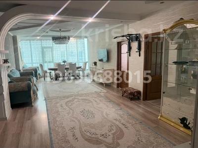 4-бөлмелі пәтер · 140 м² · 3/25 қабат, мкр 11 112г, бағасы: 35 млн ₸ в Актобе