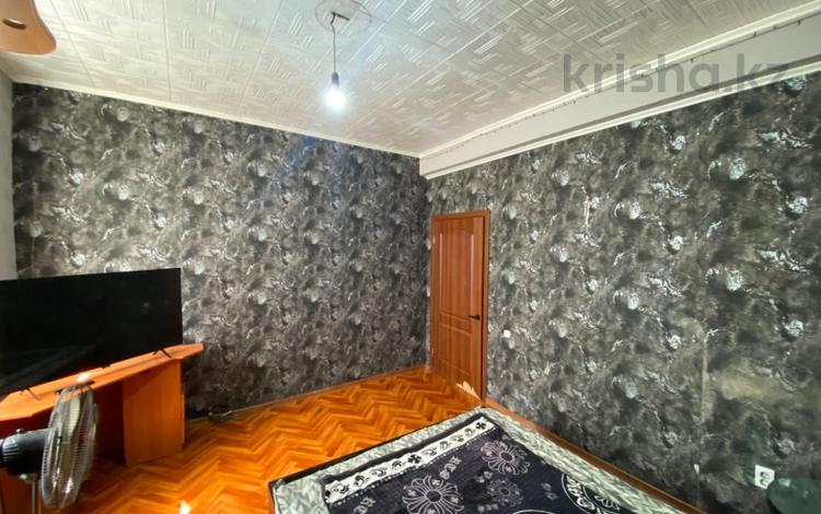 3-комнатная квартира · 64.7 м² · 2/5 этаж, Назарбаева 64 за 18 млн ₸ в Усть-Каменогорске — фото 3