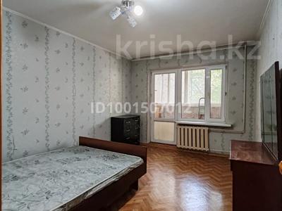 Пәтерлер в Алматы: 3-бөлмелі пәтер · 65.9 м² · 2/5 қабат, мкр Айнабулак-1 8, бағасы: 40.5 млн 〒 3-бөлмелі пәтер · 65.9 м² · 2/5 қабат, мкр Айнабулак-1 8, бағасы: 40.5 млн 〒 в Алматы, Жетысуский р-н