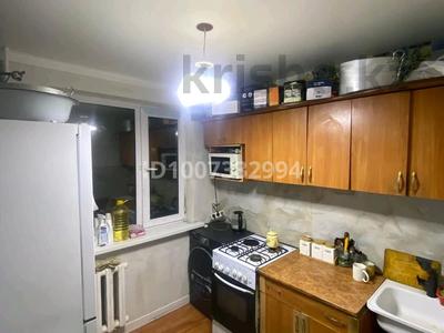 2-бөлмелі пәтер · 45 м² · 2/5 қабат, Абая кунанбаева — Фудмарт, 6той школа, садик, бағасы: 7 млн ₸ в Шахтинске