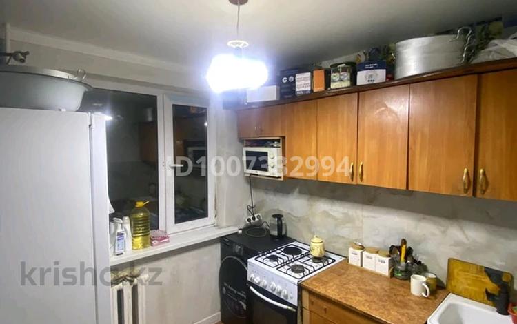 2-бөлмелі пәтер · 45 м² · 2/5 қабат, Абая кунанбаева — Фудмарт, 6той школа, садик, бағасы: 7 млн ₸ в Шахтинске — фото 3