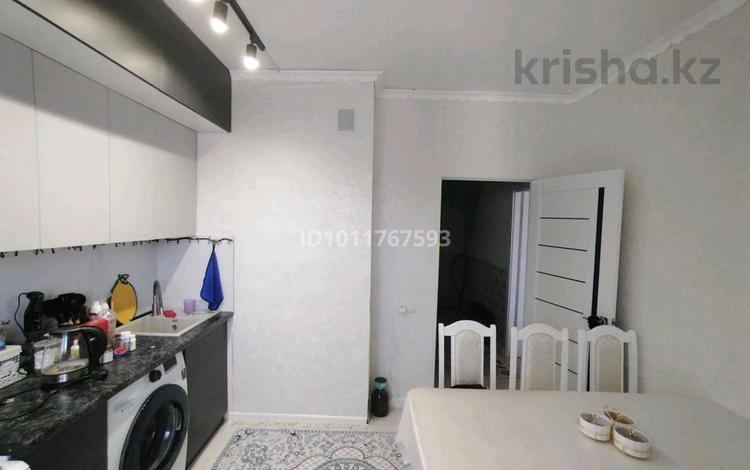 1-комнатная квартира · 41 м² · 5/5 этаж, мкр. Алтын орда 16А за 15 млн 〒 в Актобе — фото 2
