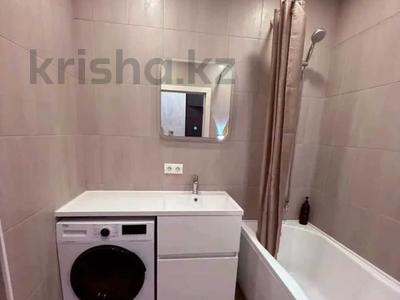 2-комнатная квартира · 56 м² · 3/12 этаж, Тлендиева за 53.5 млн 〒 в Алматы, Медеуский р-н