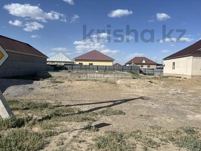 Участок · 10 соток, Әл-Фараби шағын ауданы,Б.Момышұлы көшесі жоқ — Қызылорда қаласы Әл-фараби шағын ауданы, Б.Момышұлы көшесінде орналасқан план үйге құйылған фундаменті мен жер учаскесі сатылады. Жер көлемі 10 соток 25:40 за 8.5 млн ₸ в 