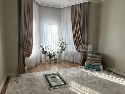 Отдельный дом · 3 комнаты · 140 м² · 8 сот., СК Устаз 42 за 42 млн ₸ в Актобе