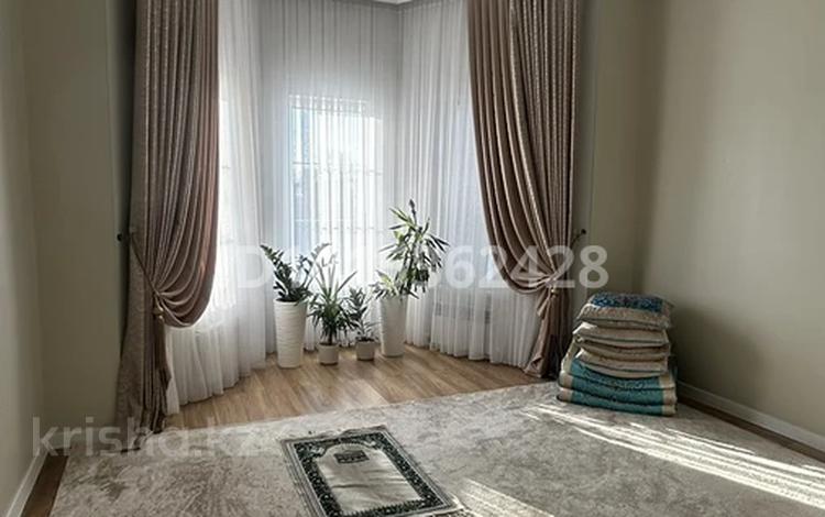 Отдельный дом · 3 комнаты · 140 м² · 8 сот., СК Устаз 42 за 42 млн ₸ в Актобе — фото 7