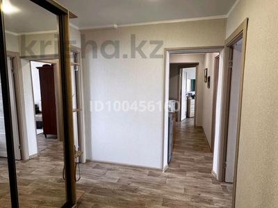 3-комнатная квартира · 85.5 м² · 5/5 этаж, Утепова за 33 млн 〒 в Усть-Каменогорске, Ульбинский