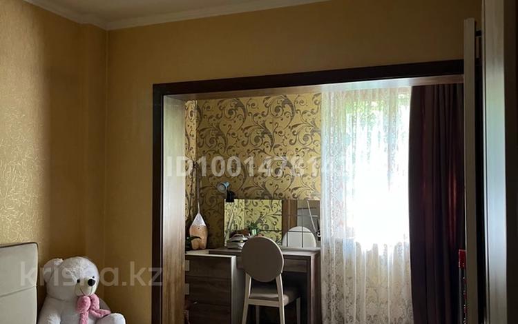 3-бөлмелі пәтер · 62.2 м² · 2/5 қабат, Сасбукаева 32а — Пересечение с проспектом Тауке хана, бағасы: 33 млн ₸ в Шымкенте, Аль-Фарабийский р-н — фото 2
